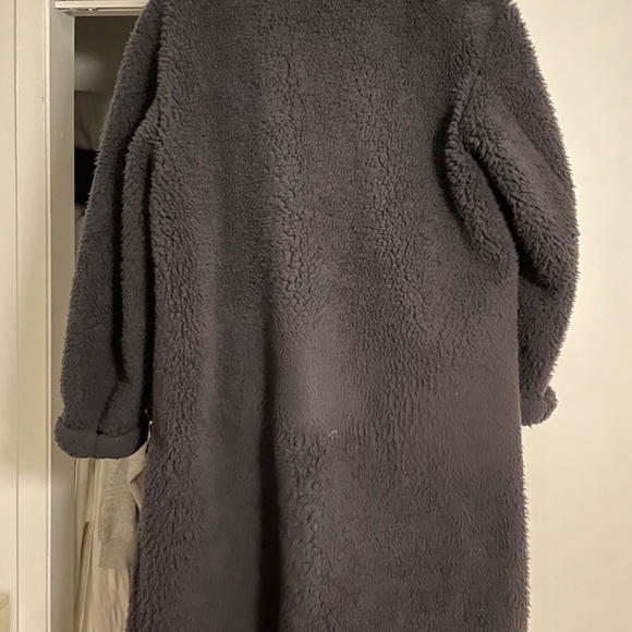 Uniqlo fleece coat - Picture 3 of 3
